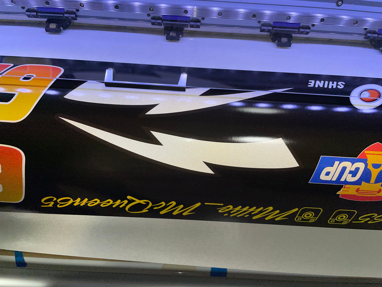 Reflective fender lighting bolts